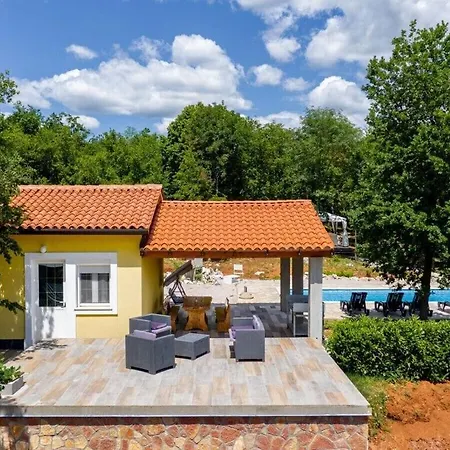Willa Eden With Private Pool